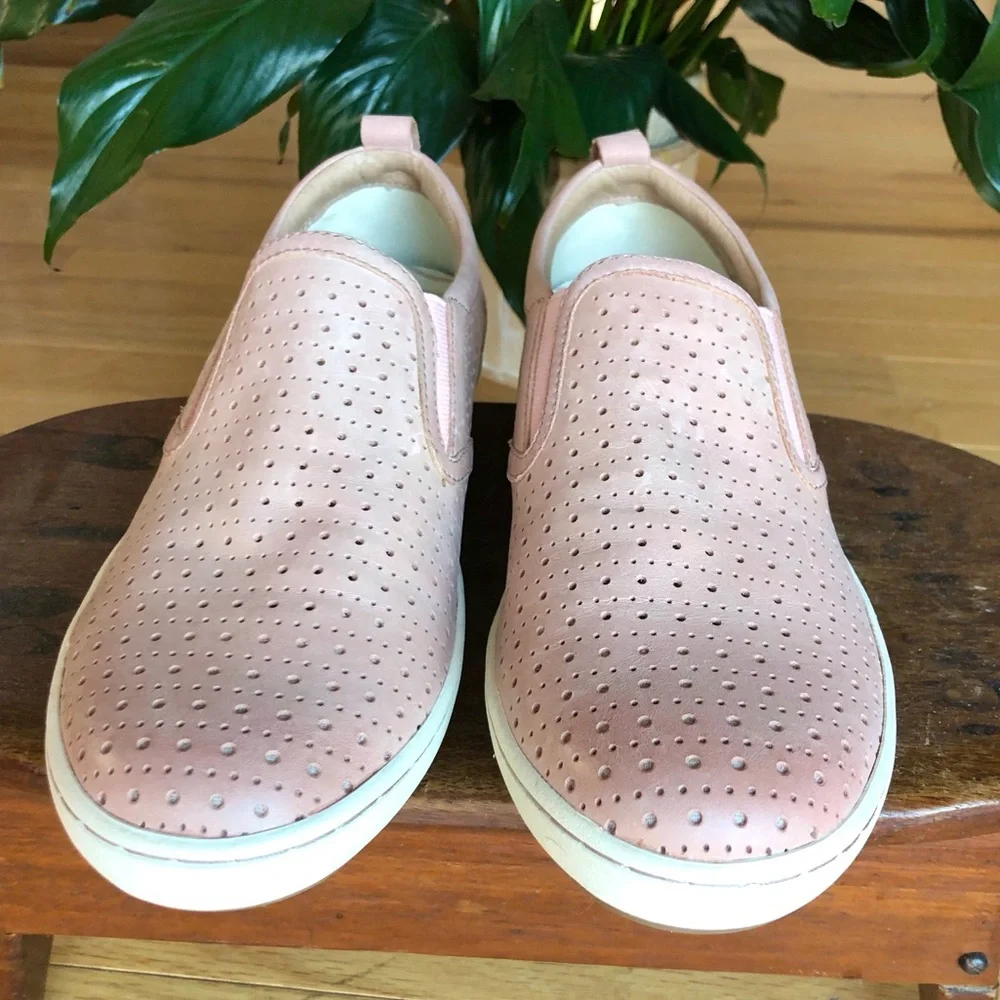 Taos COURT Perforated leather Comfort Sneakers Shoes Size 9.5 PINK - Picture 6 of 12
